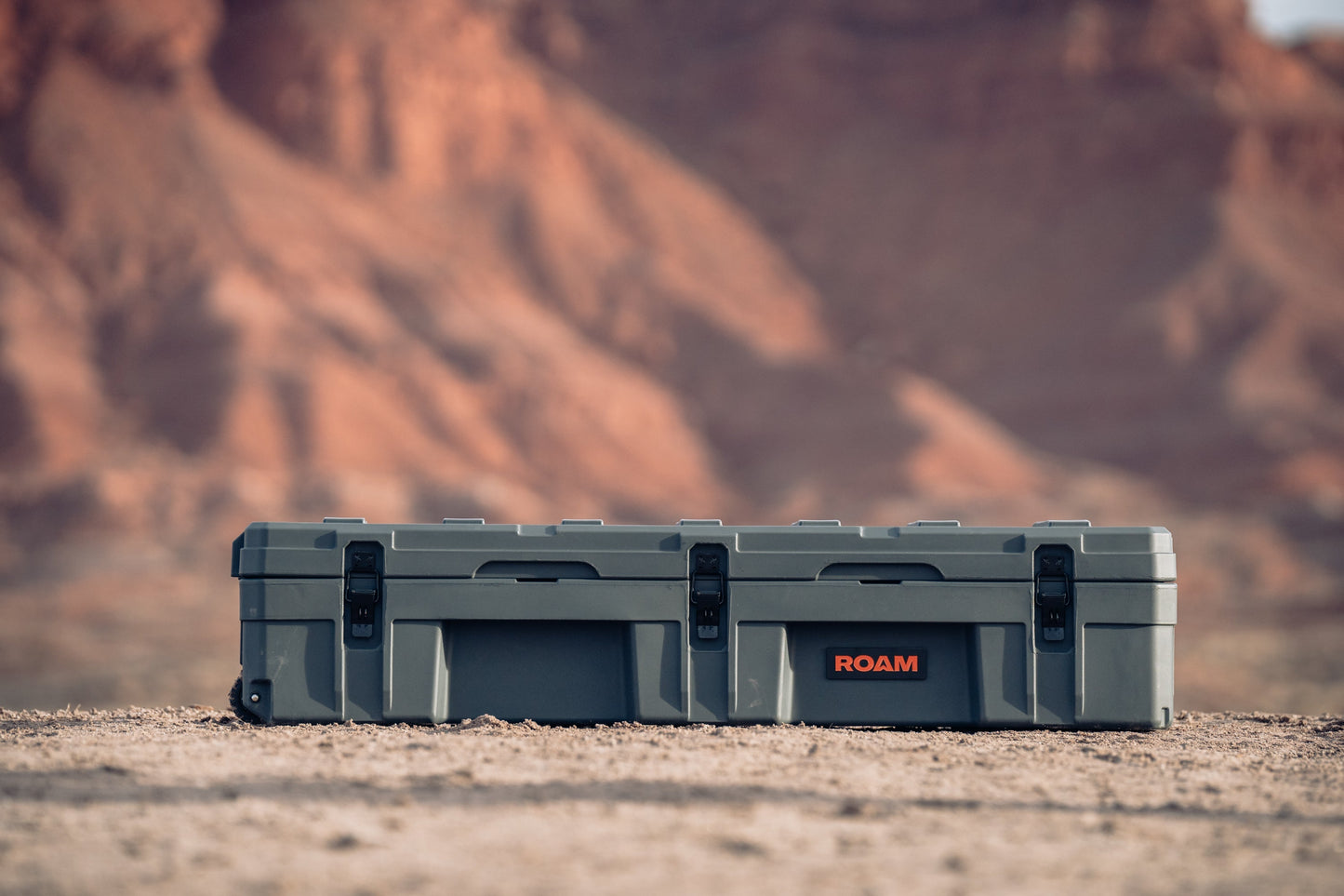 128L Rolling Rugged Case - 4 Wheel Overland