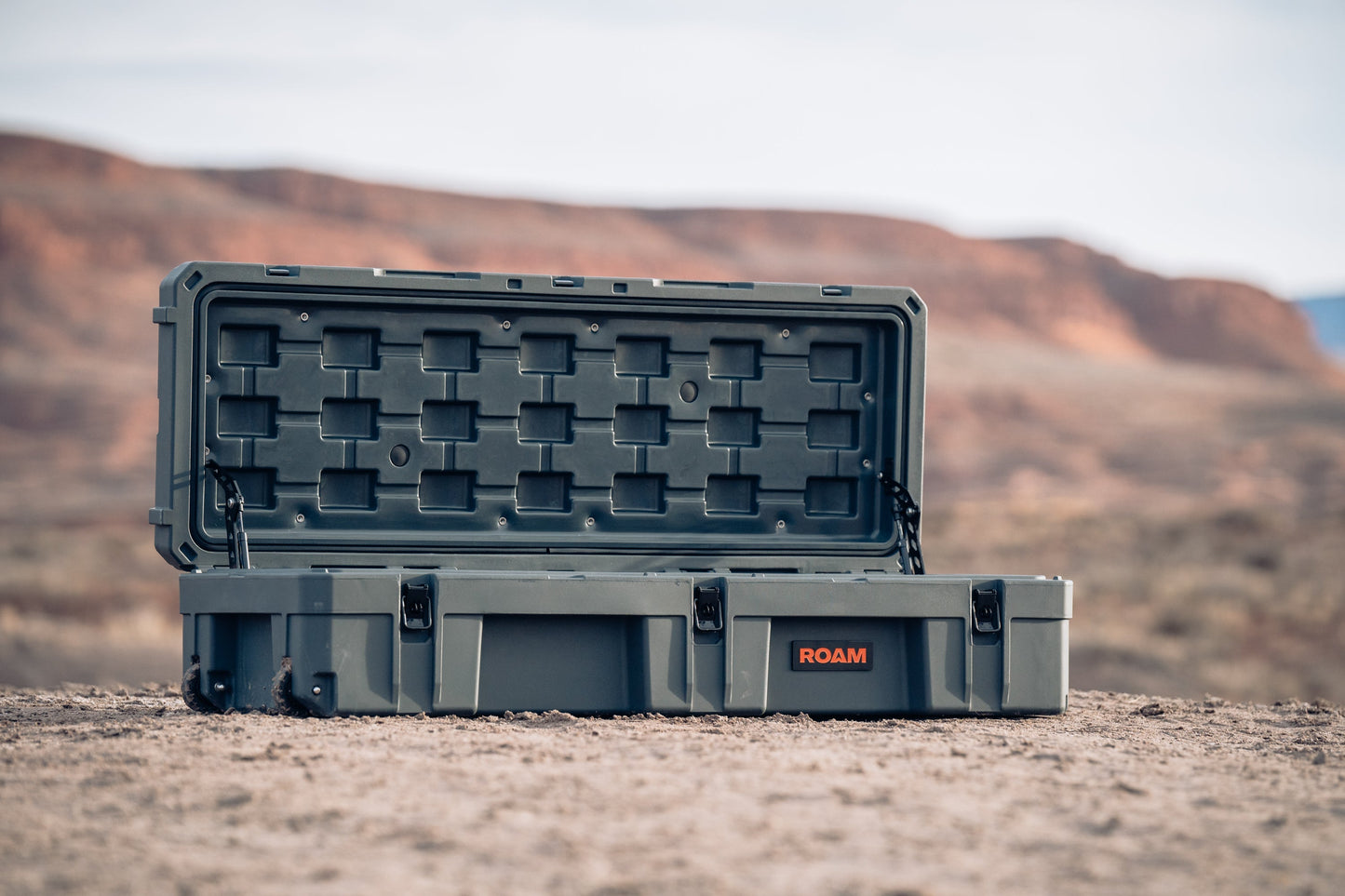 128L Rolling Rugged Case - 4 Wheel Overland