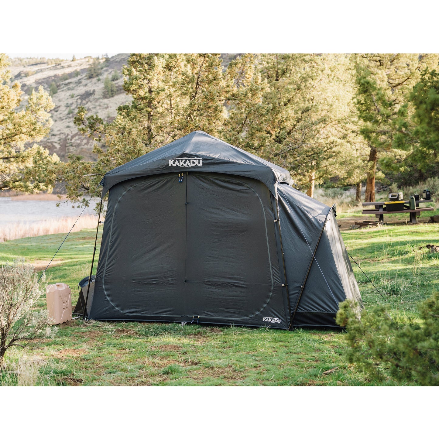 Outback Shower Tent Deluxe - 4 Wheel Overland
