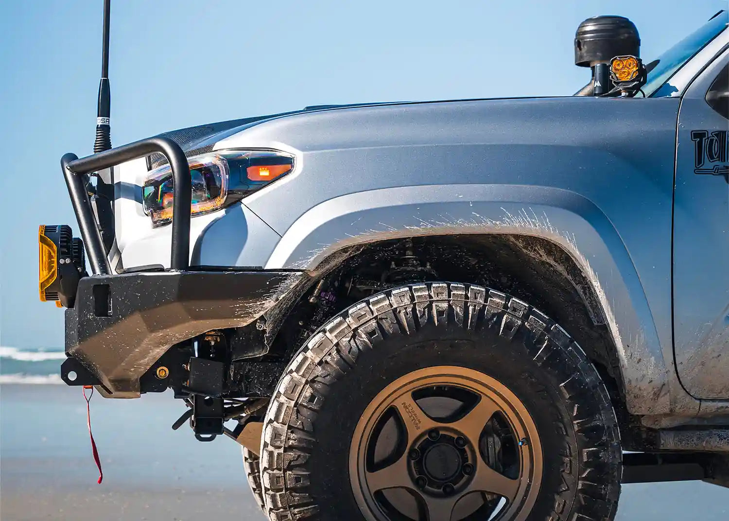 Hi-Lite Overland Toyota Tacoma Front Bumper 3rd Gen (2016-2023) [Bull Bar] - 4 Wheel Overland