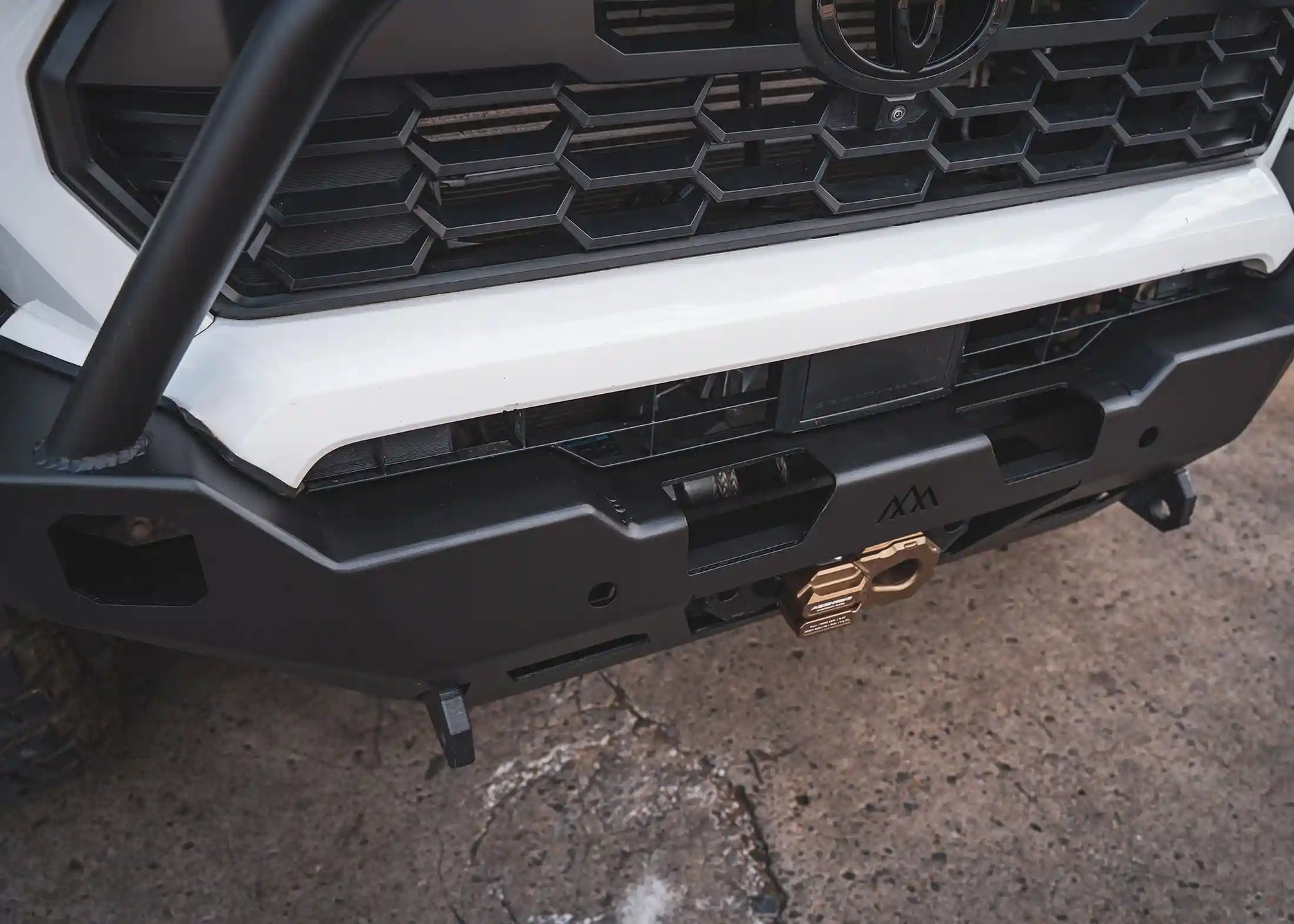 Hi-Lite Overland Toyota Tacoma Front Bumper 4th Gen (2024-2026) [Bull Bar] - 4 Wheel Overland