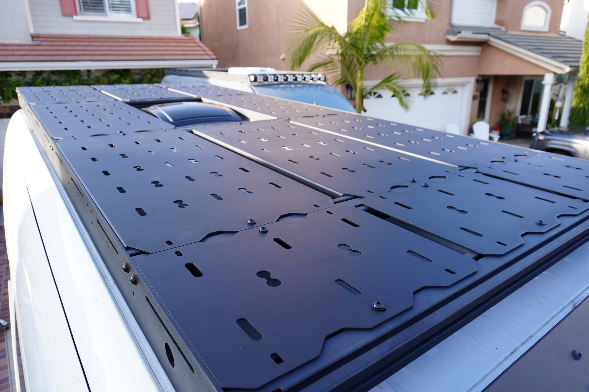 SPRINTER 144" HIGH ROOF STRATA ROOF RACK - 4 Wheel Overland