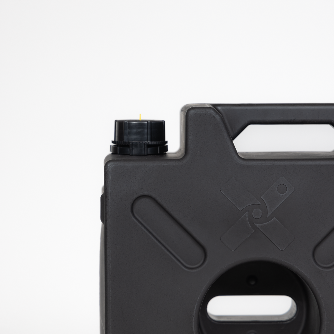 5 Gallon Water Black - 4 Wheel Overland