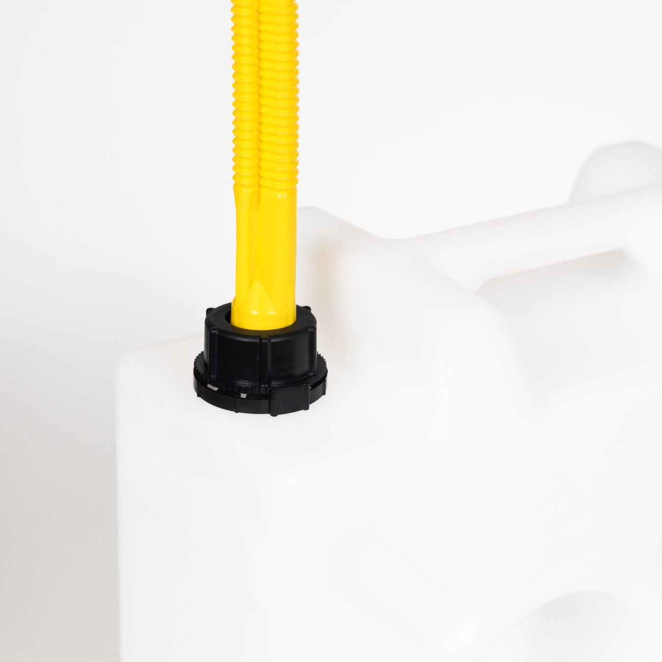 5 Gallon Water White - 4 Wheel Overland