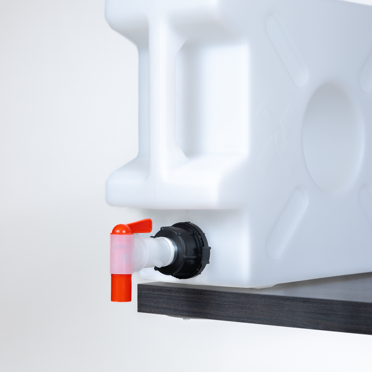 5 Gallon Water White - 4 Wheel Overland