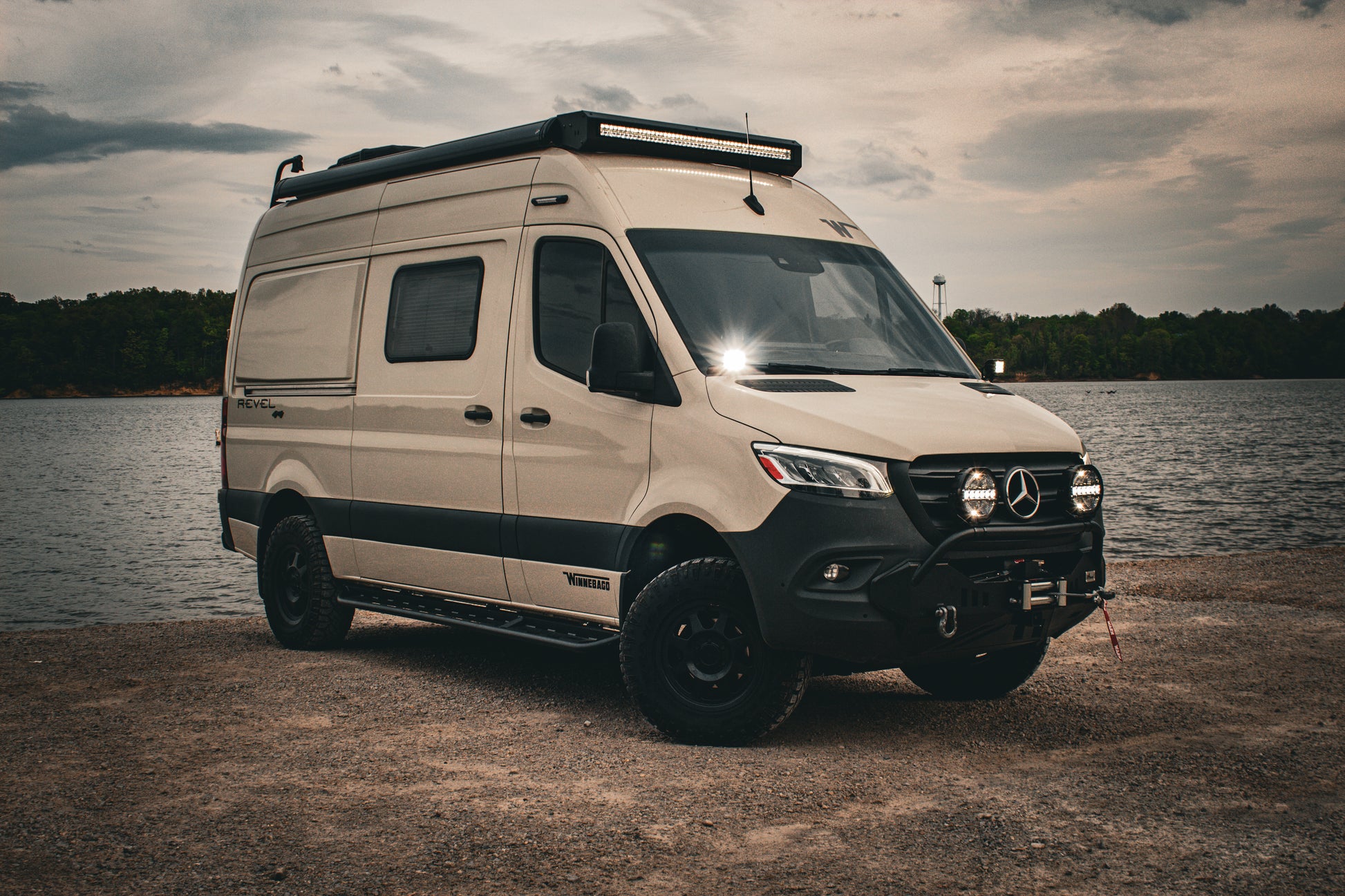 CAtuned Off-Road Mercedes Sprinter Side Steps - 4 Wheel Overland