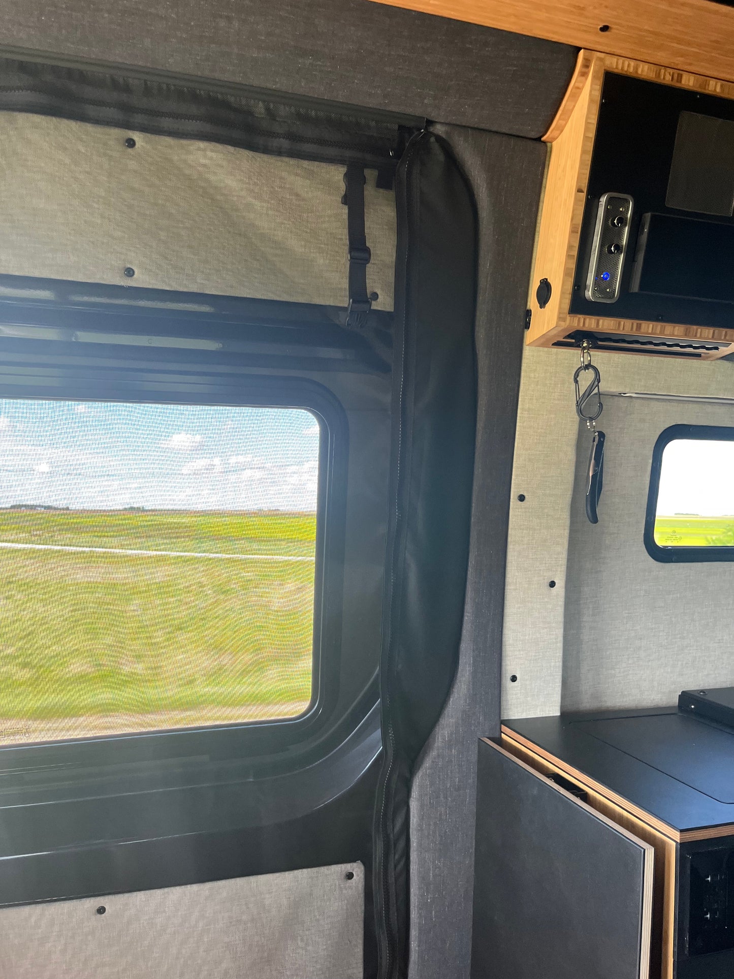 Mercedes Sprinter C-Pillar Trim Kit - 4 Wheel Overland