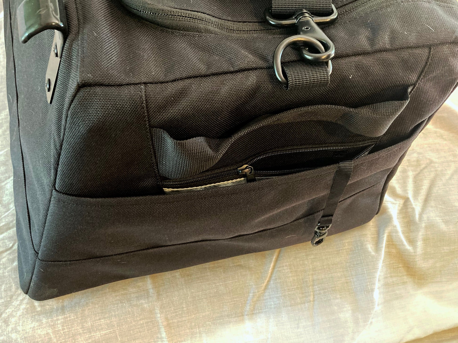 18" Hanging Bag by Van Wife Components - 4 Wheel Overland