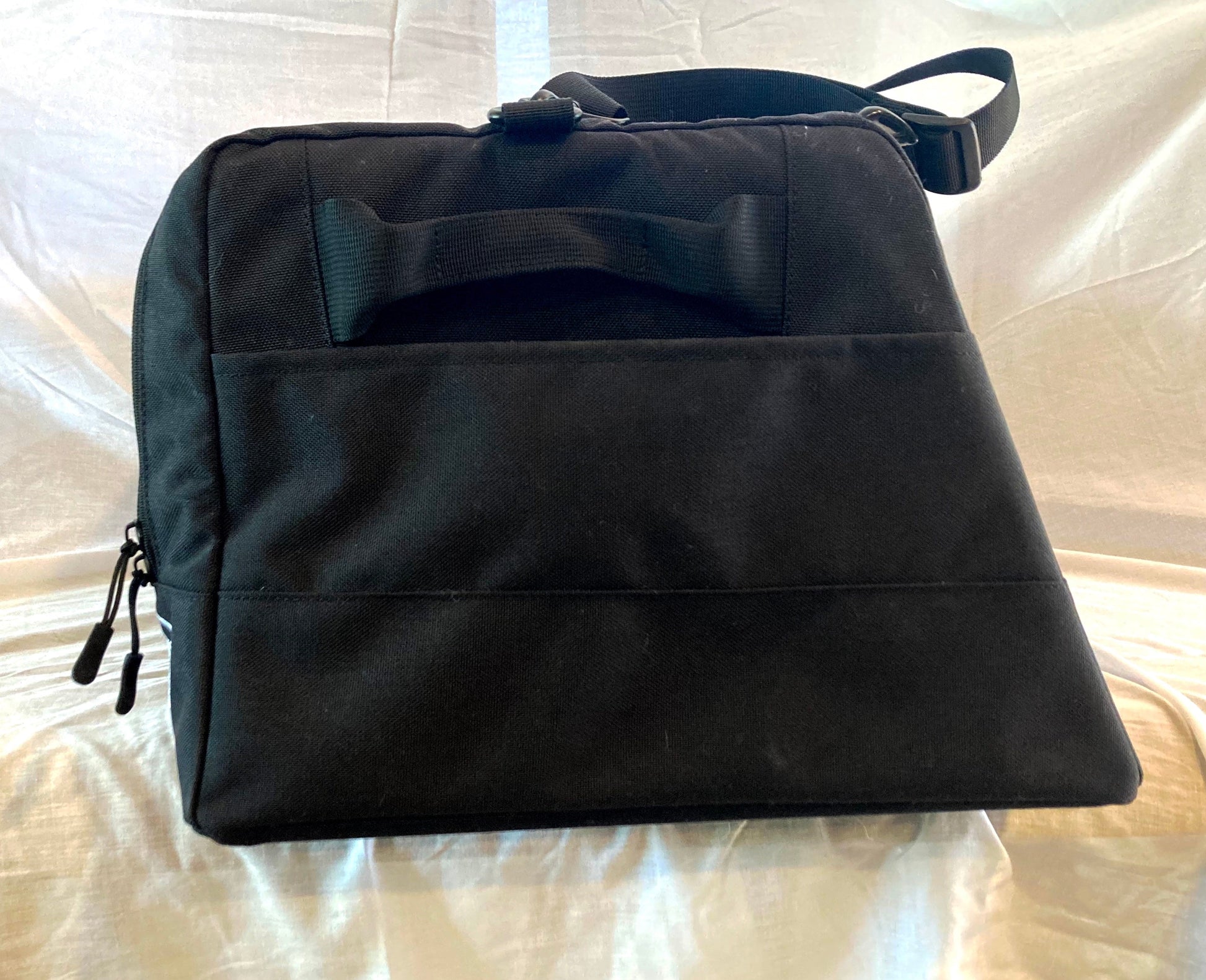 24" Hanging Bag by Van Wife Components - 4 Wheel Overland