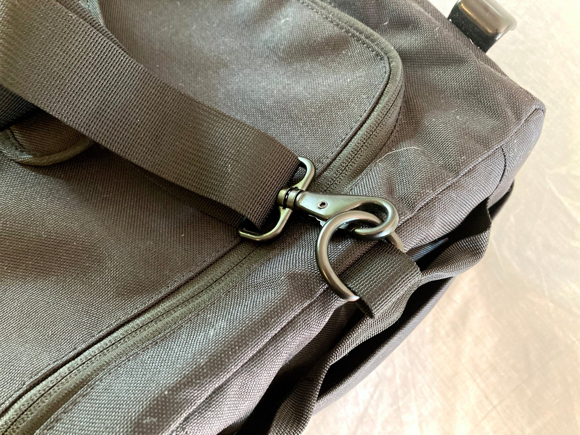 24" Hanging Bag by Van Wife Components - 4 Wheel Overland