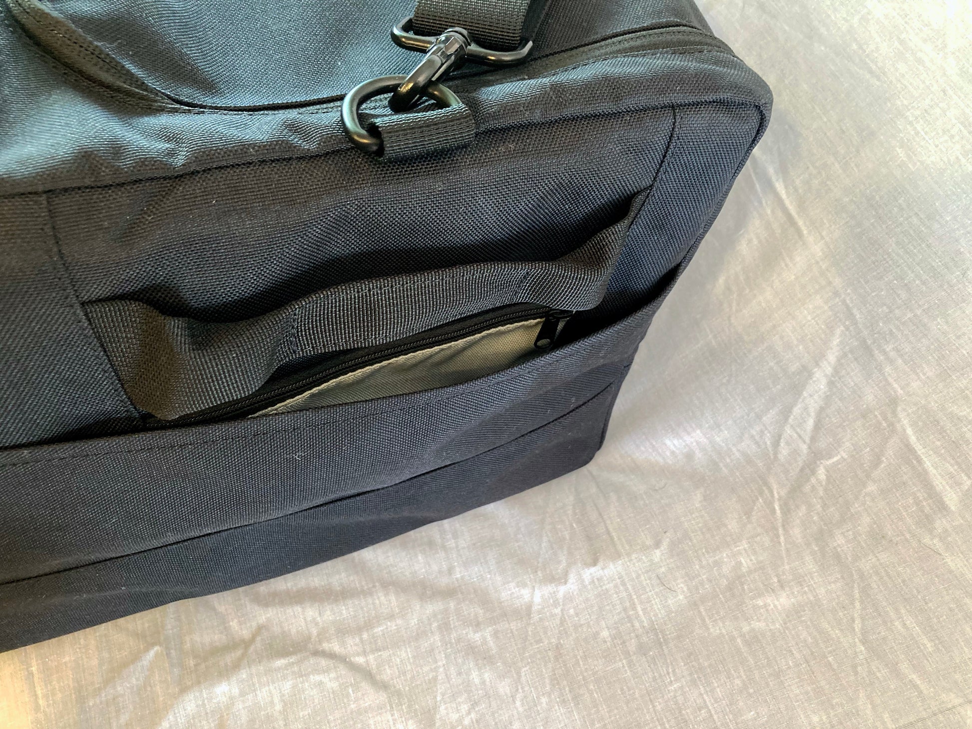 24" Hanging Bag by Van Wife Components - 4 Wheel Overland