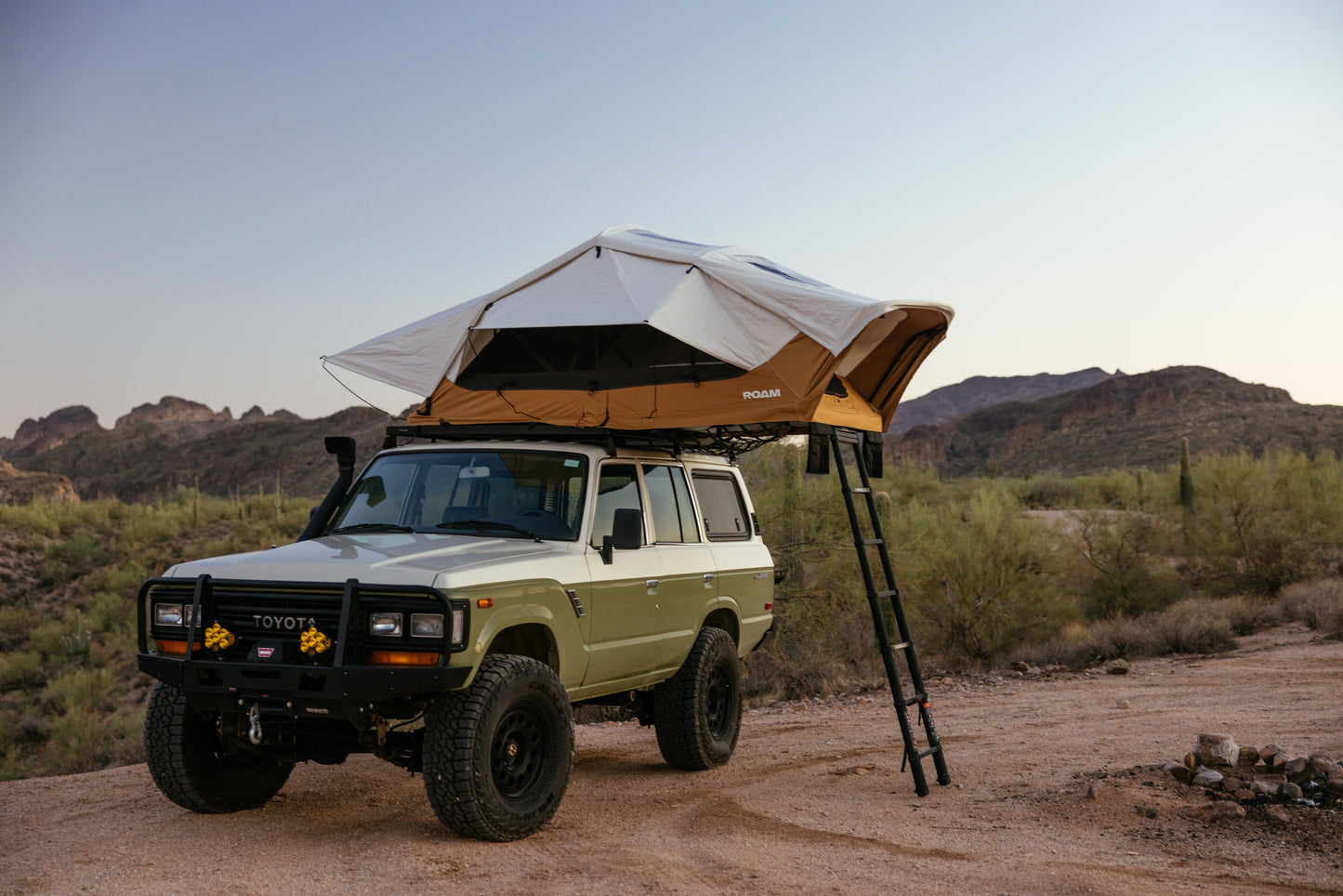 Vagabond XL 2.0 Rooftop Tent