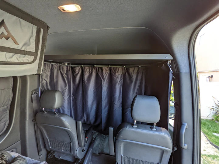 180° Blackout Curtain System - 4 Wheel Overland