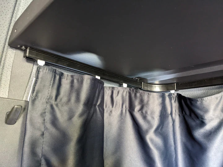 180° Blackout Curtain System - 4 Wheel Overland