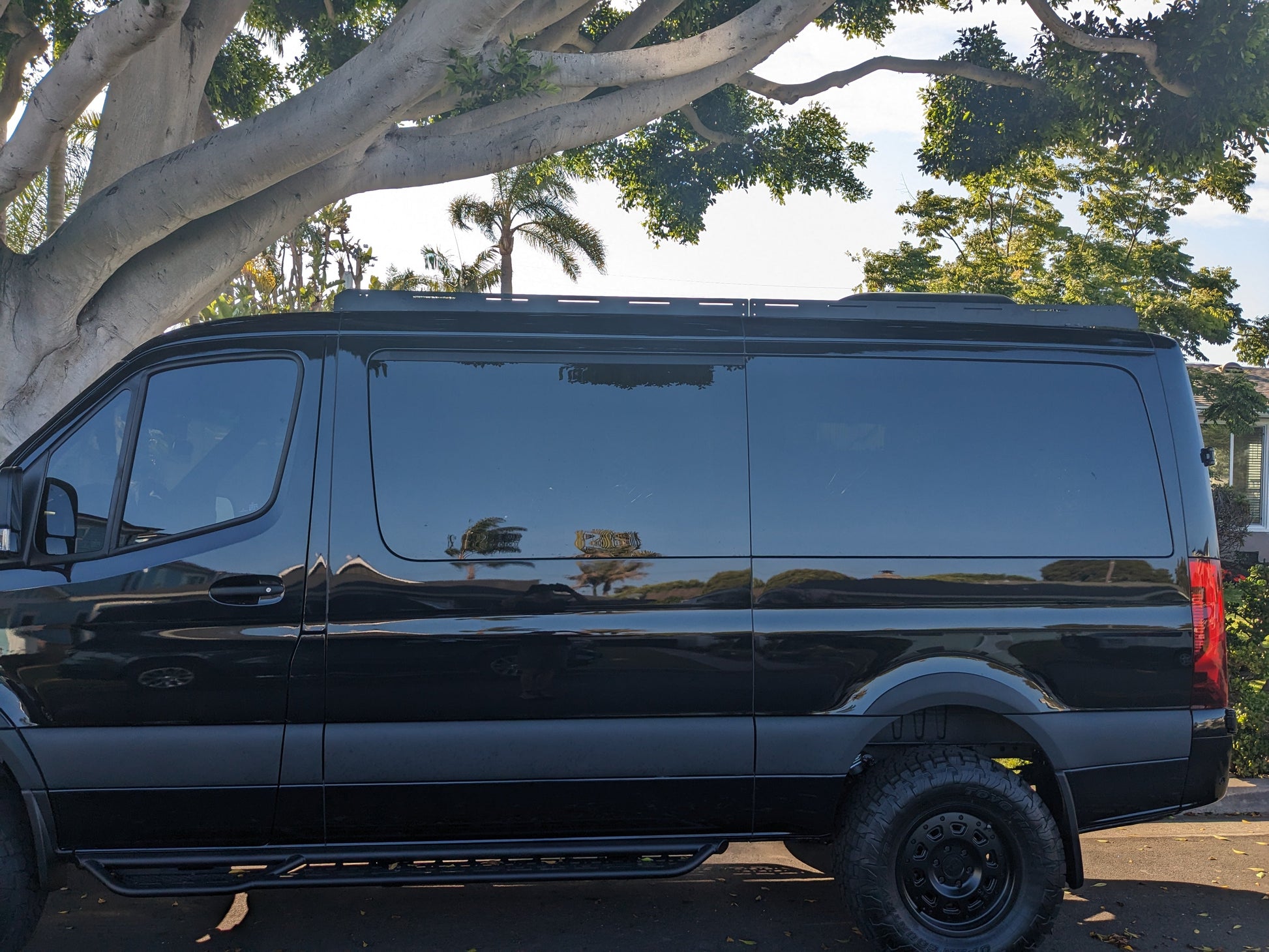 SPRINTER 144" LOW ROOF STEALTH ROOF RACK - 4 Wheel Overland