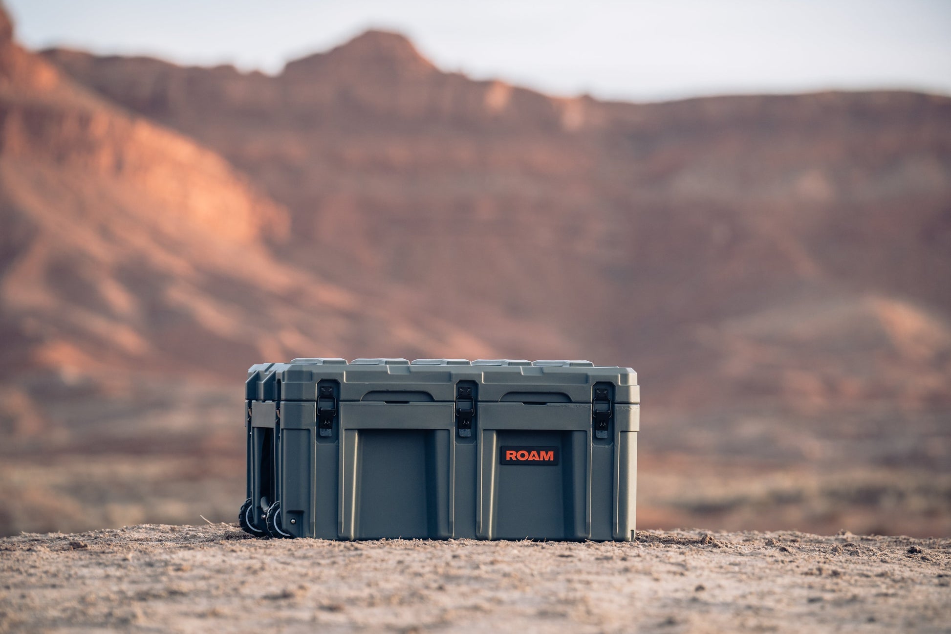 150L Rolling Rugged Case - 4 Wheel Overland