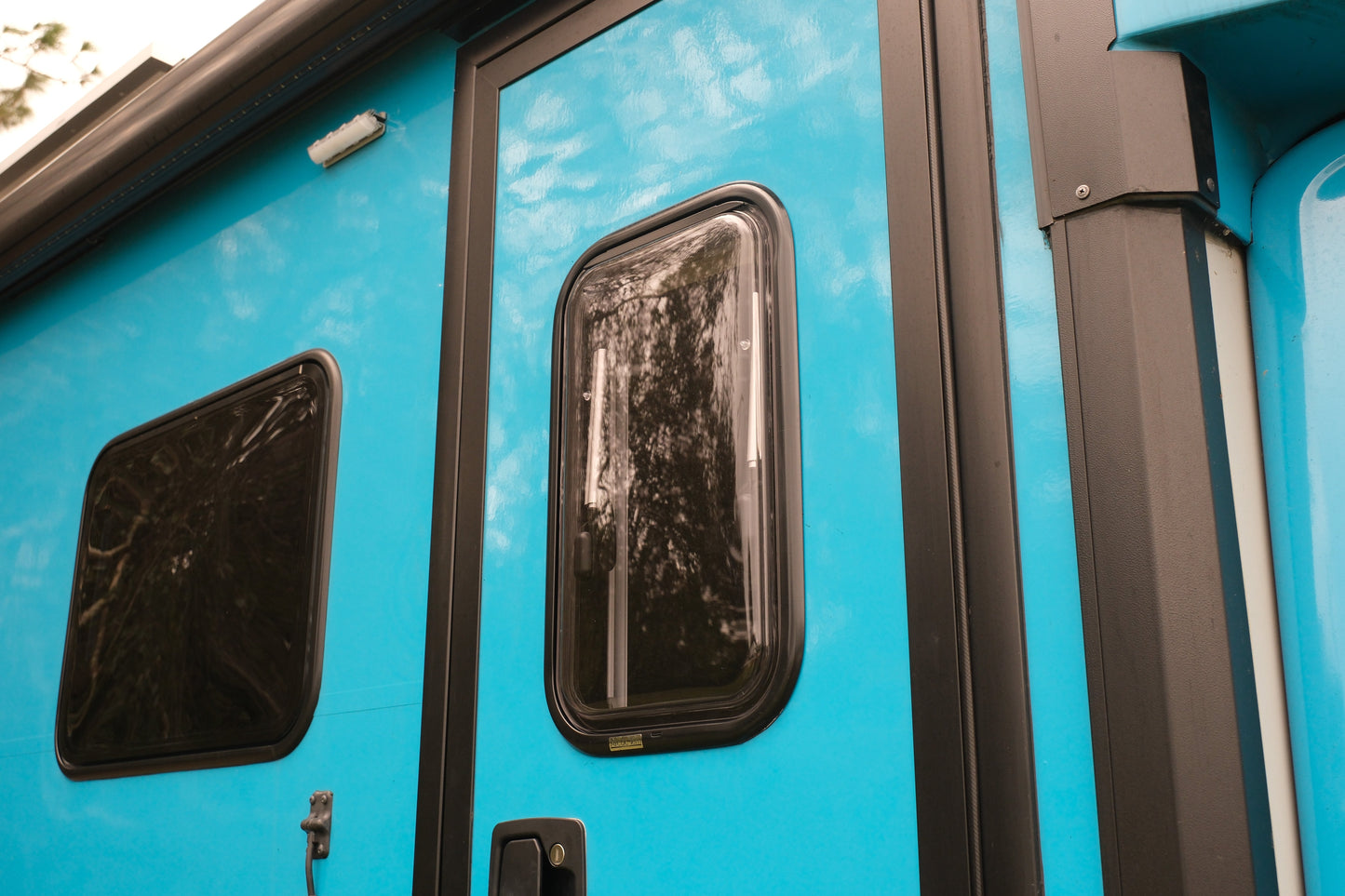 Ekko Entry Door Window Upgrade