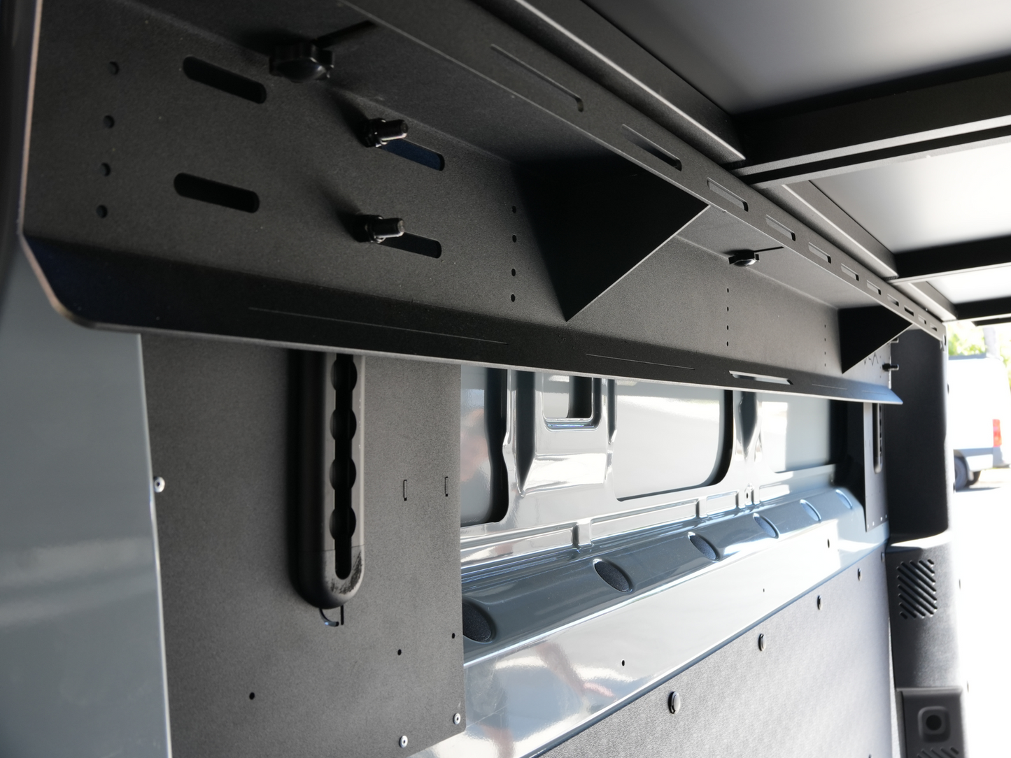 SPRINTER VAN PLATFORM BED SYSTEM