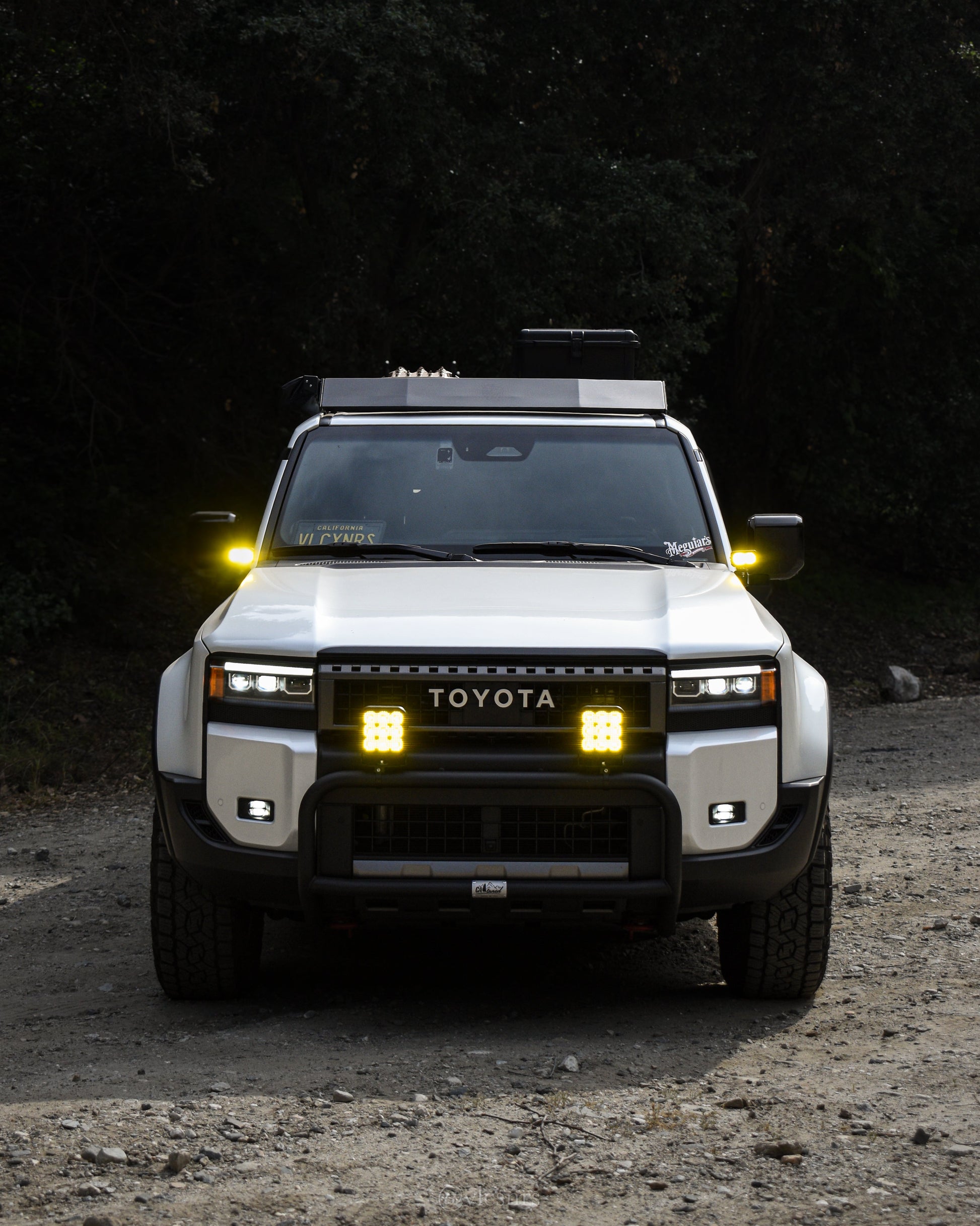 CAtuned Off-Road Toyota Land Cruiser 250 Brush Bar - 4 Wheel Overland