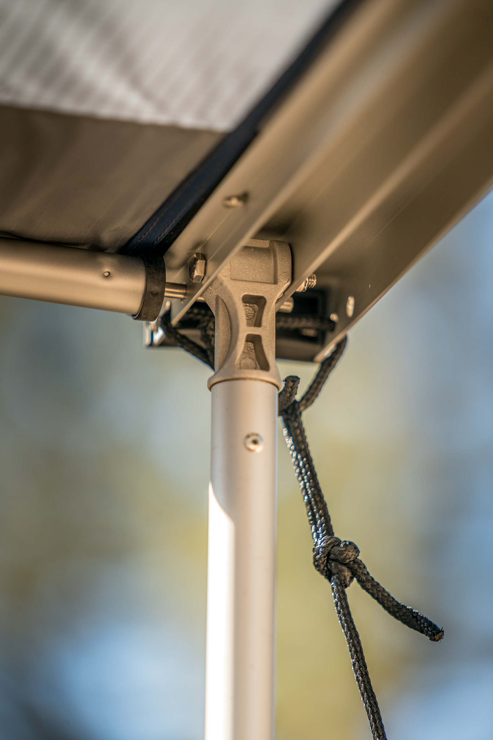 Rooftop Awnings - 4 Wheel Overland