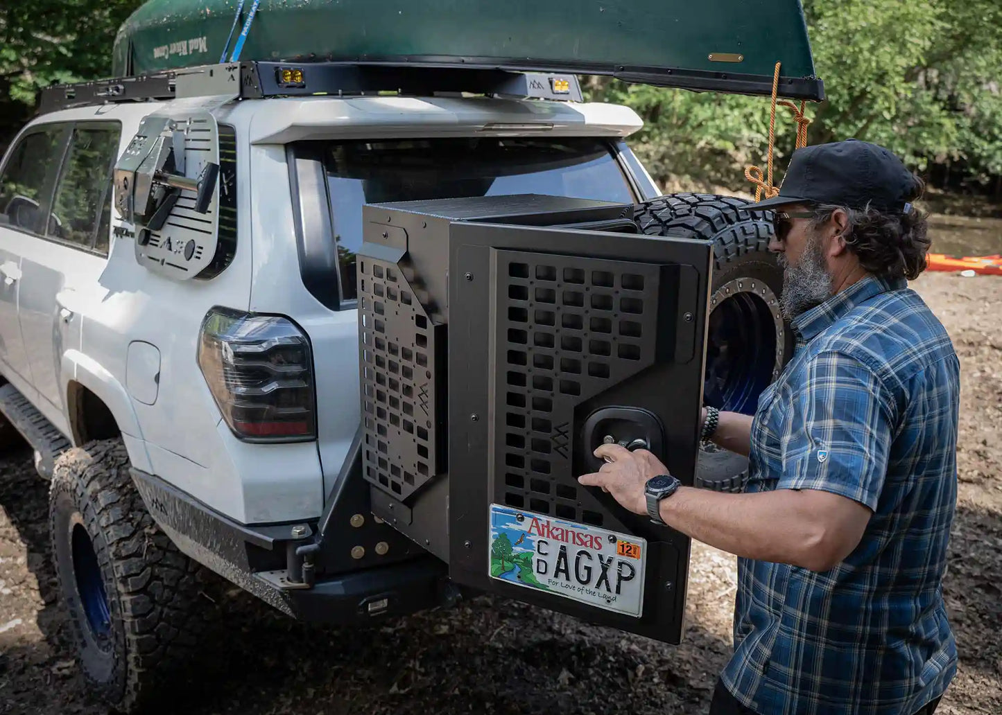 Universal Overland Storage Box (19x28x15) - 4 Wheel Overland